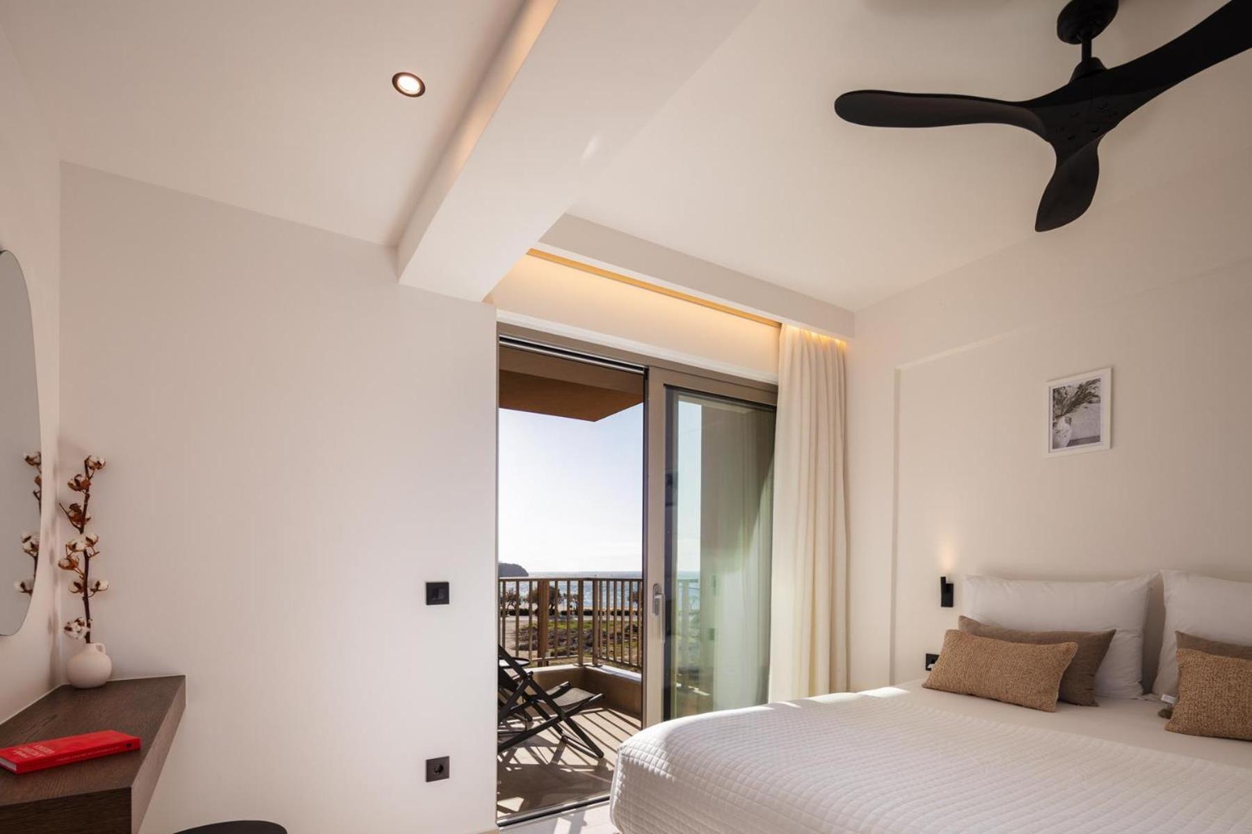 Ririka Beach Living, New Feel-At-Home Luxury Suites Plakias Dış mekan fotoğraf