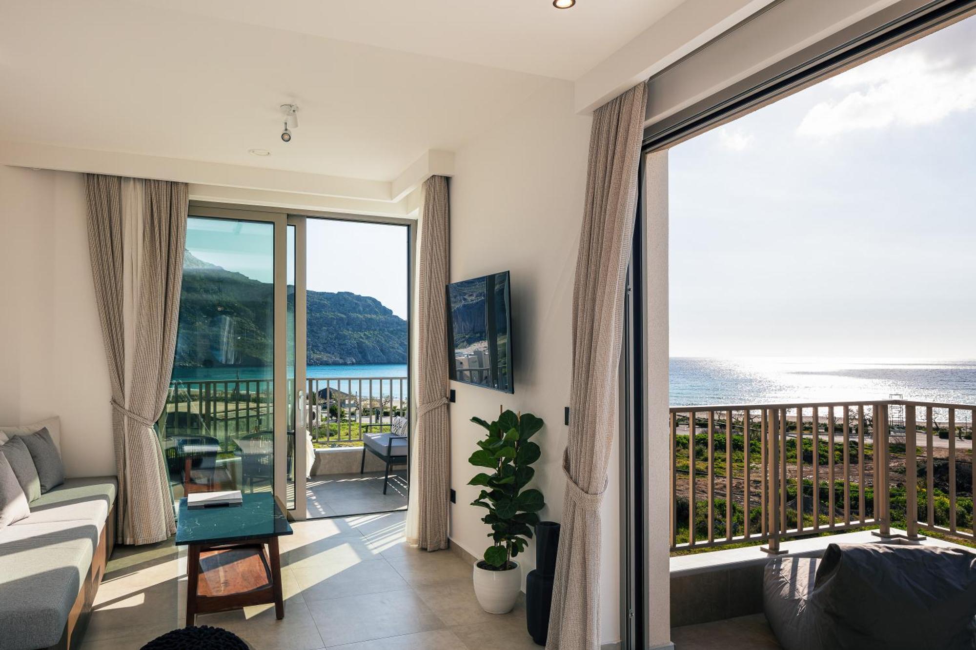Ririka Beach Living, New Feel-At-Home Luxury Suites Plakias Dış mekan fotoğraf